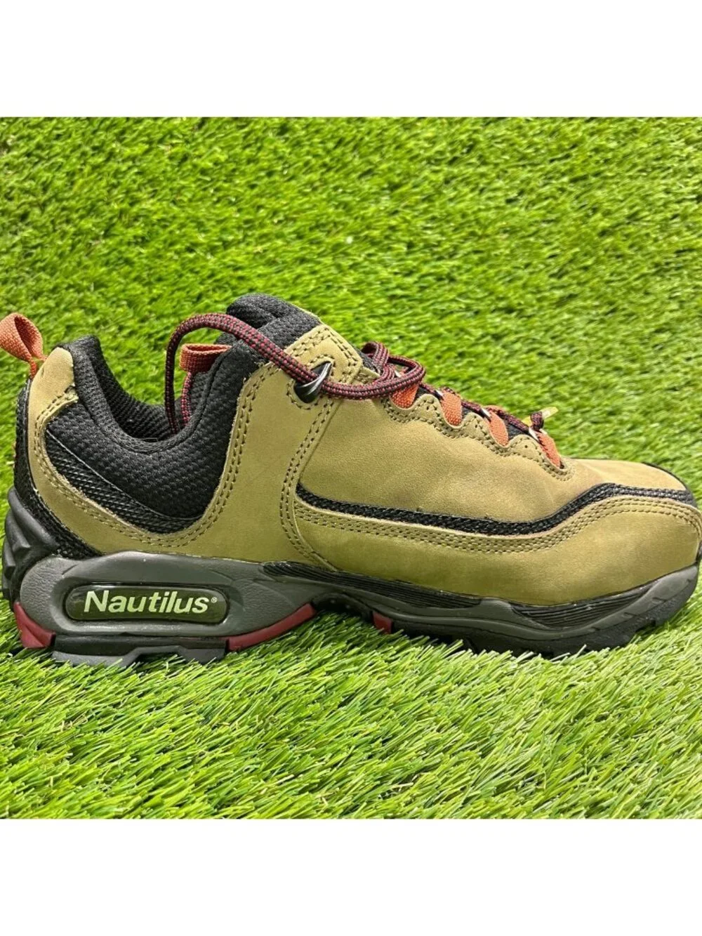 Nautilus N1392 Mens Size 10.5E Brown Black Athletic Steel Toe Safety Work Shoes
